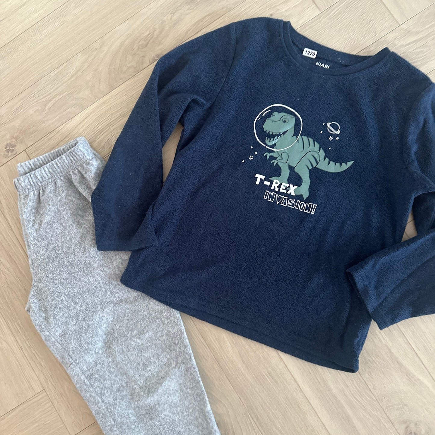 Pyjama velours Kiabi : 8 ans