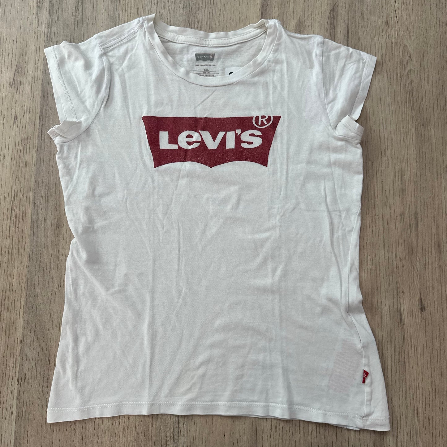 T-Shirt Levi’s : 14 ans