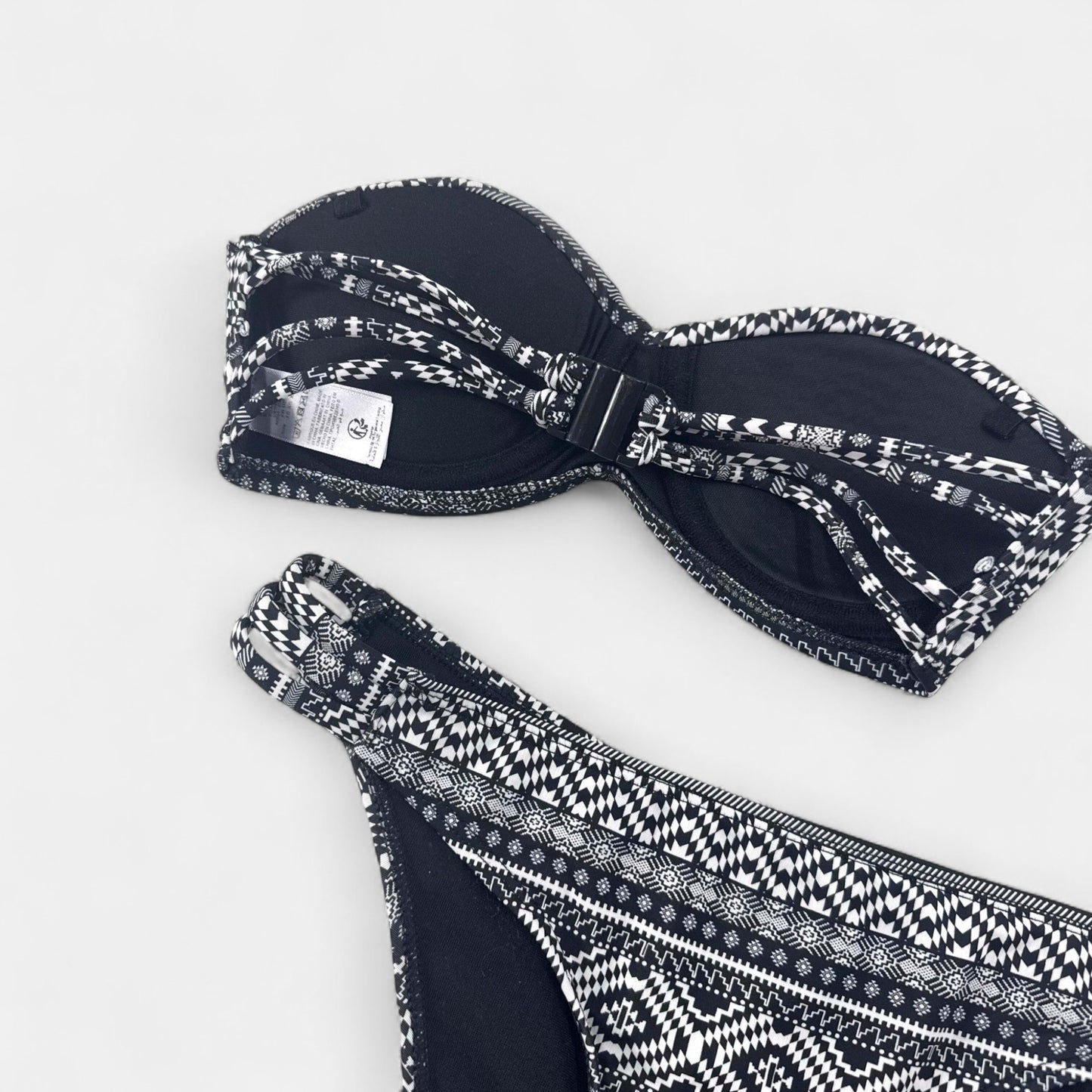 Maillot de bain Jennyfer : 16 ans