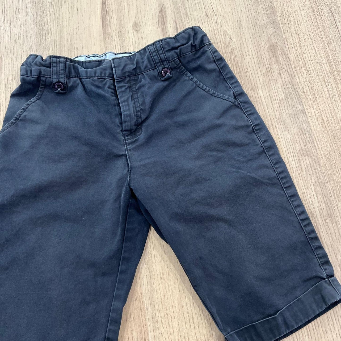 Bermuda Cyrillus : 10 ans