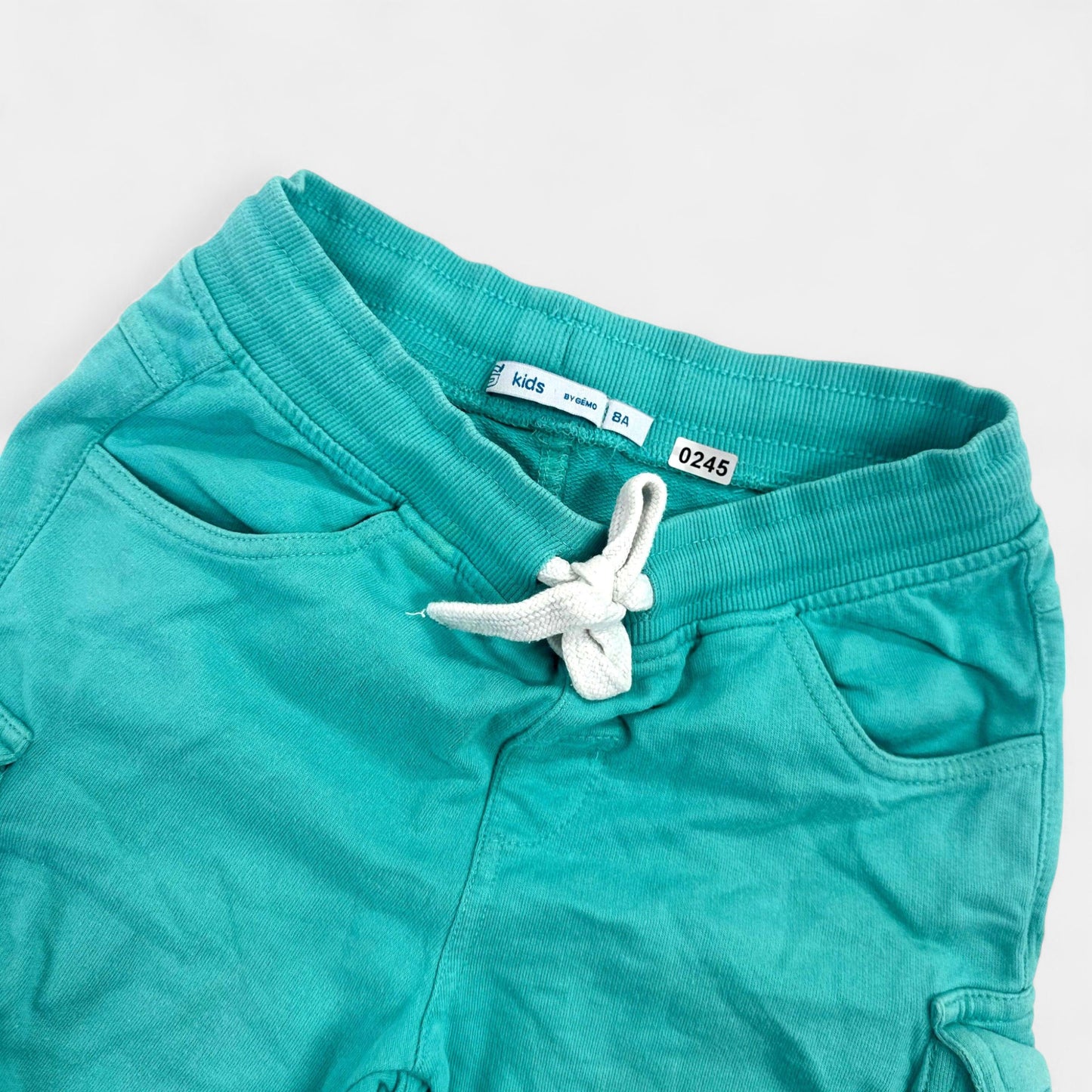 Short Gémo : 8 ans