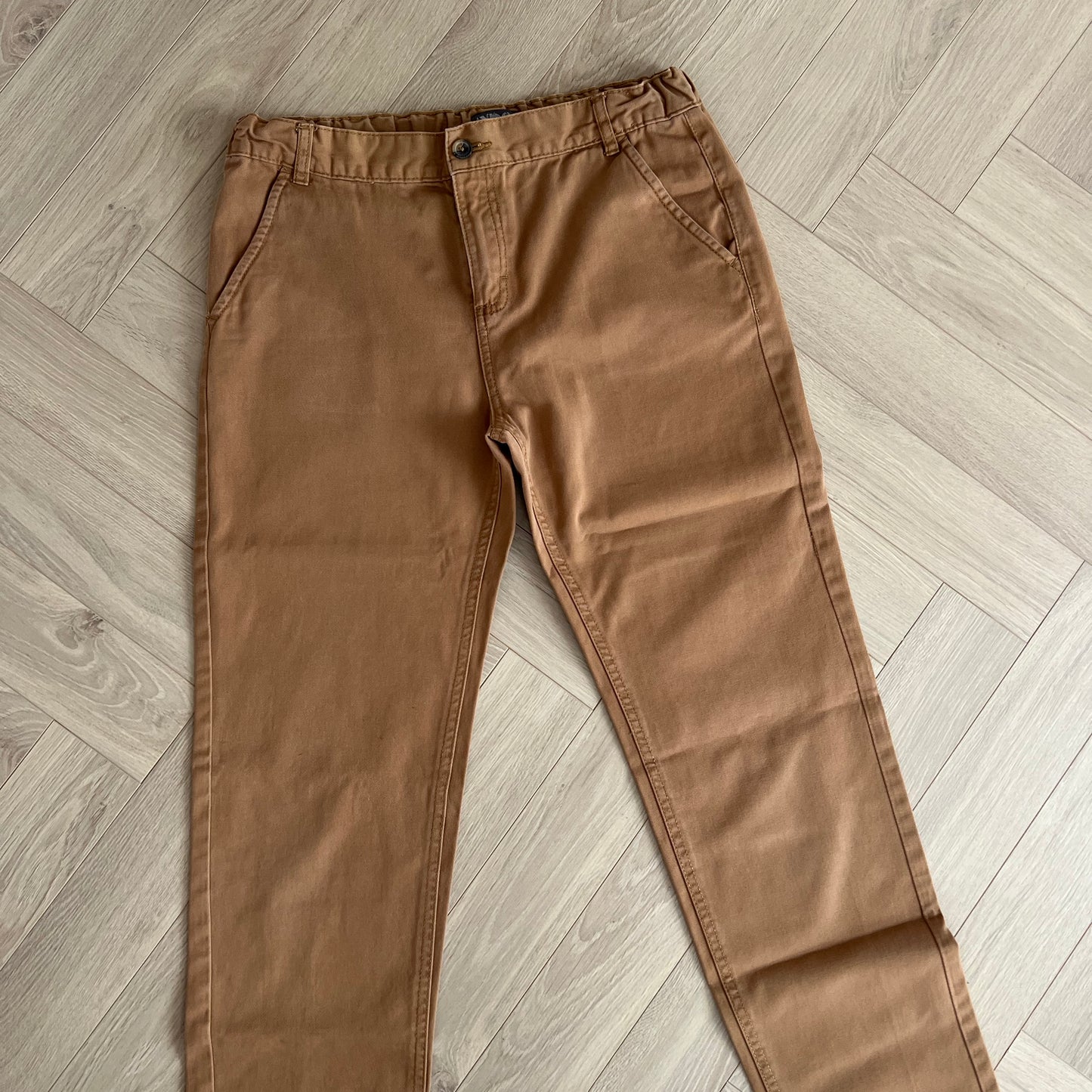 Pantalon NPO : 16 ans