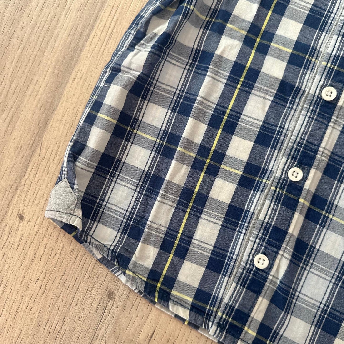 Chemise Okaïdi : 3 ans
