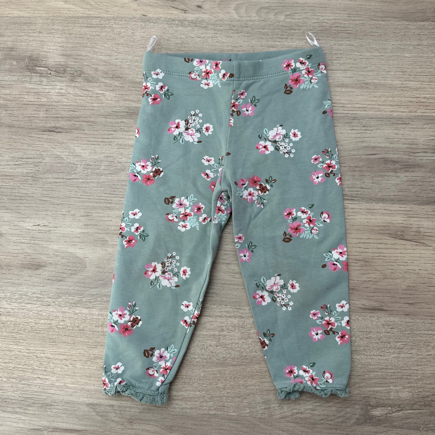 Pantalon C&A : 18 mois