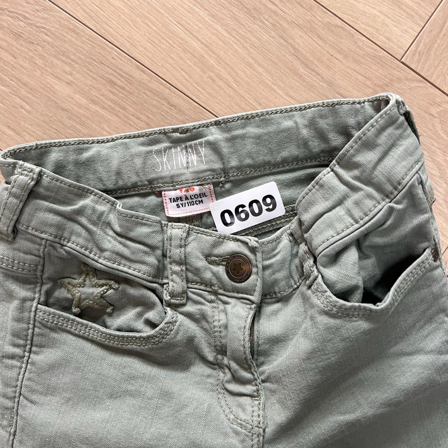 Pantalon Tape à l'oeil : 5 ans