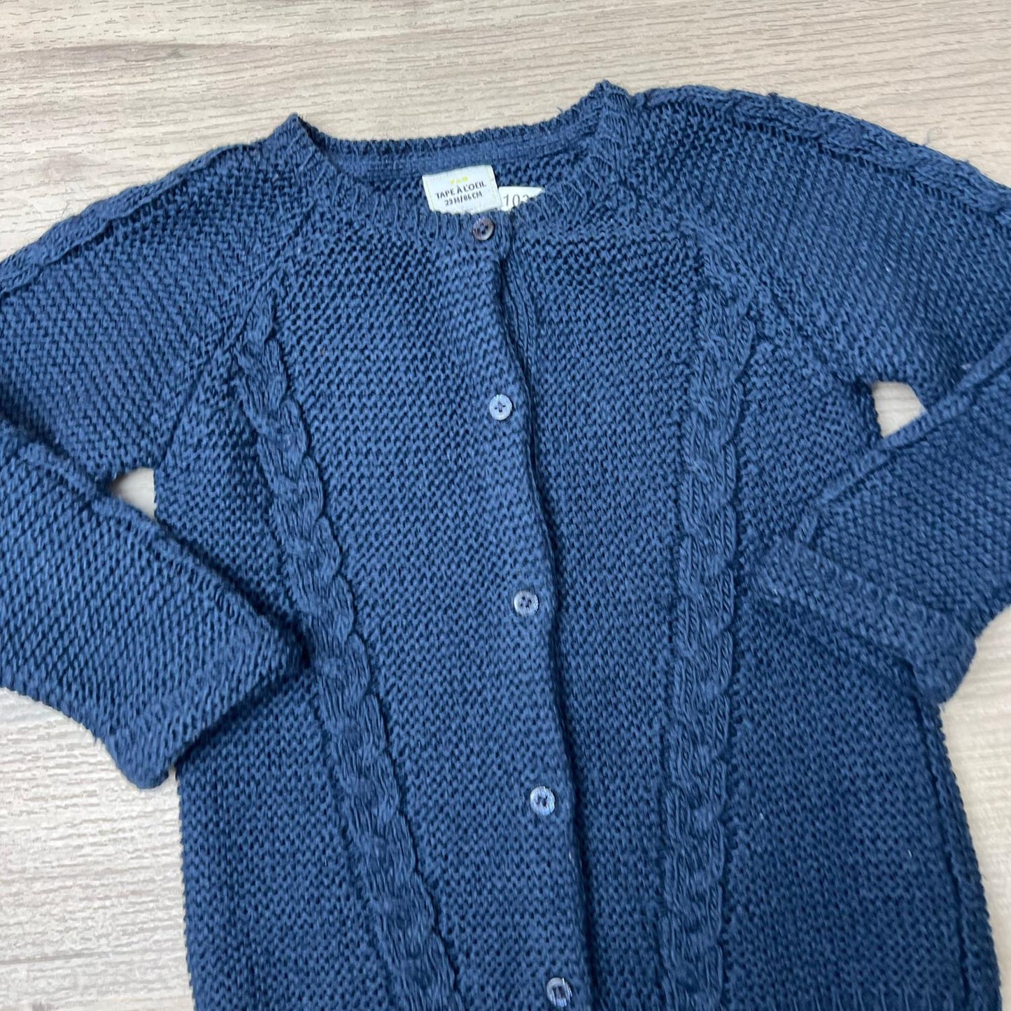 Pull Tape à l'oeil : 24 mois