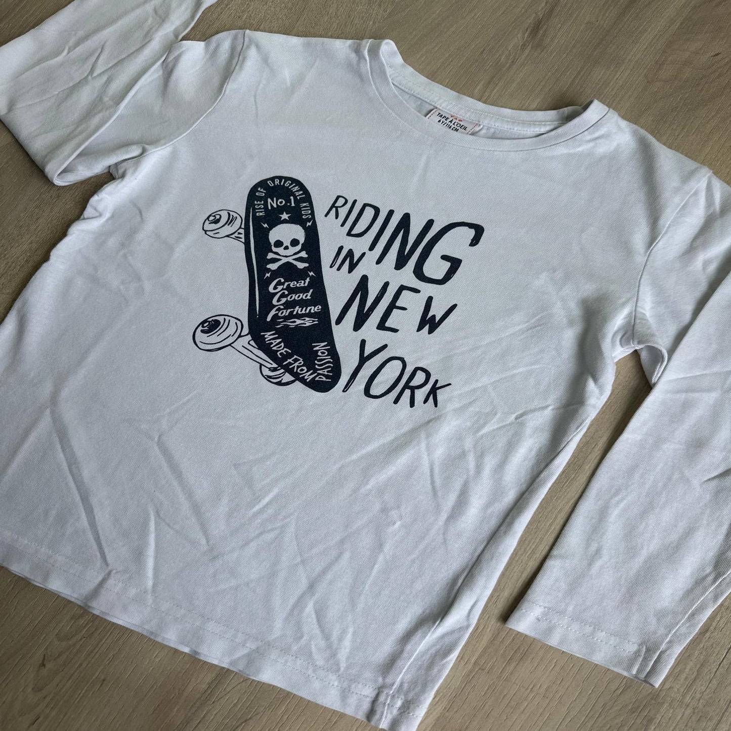 T-shirt tape à l’œil : 6 ans