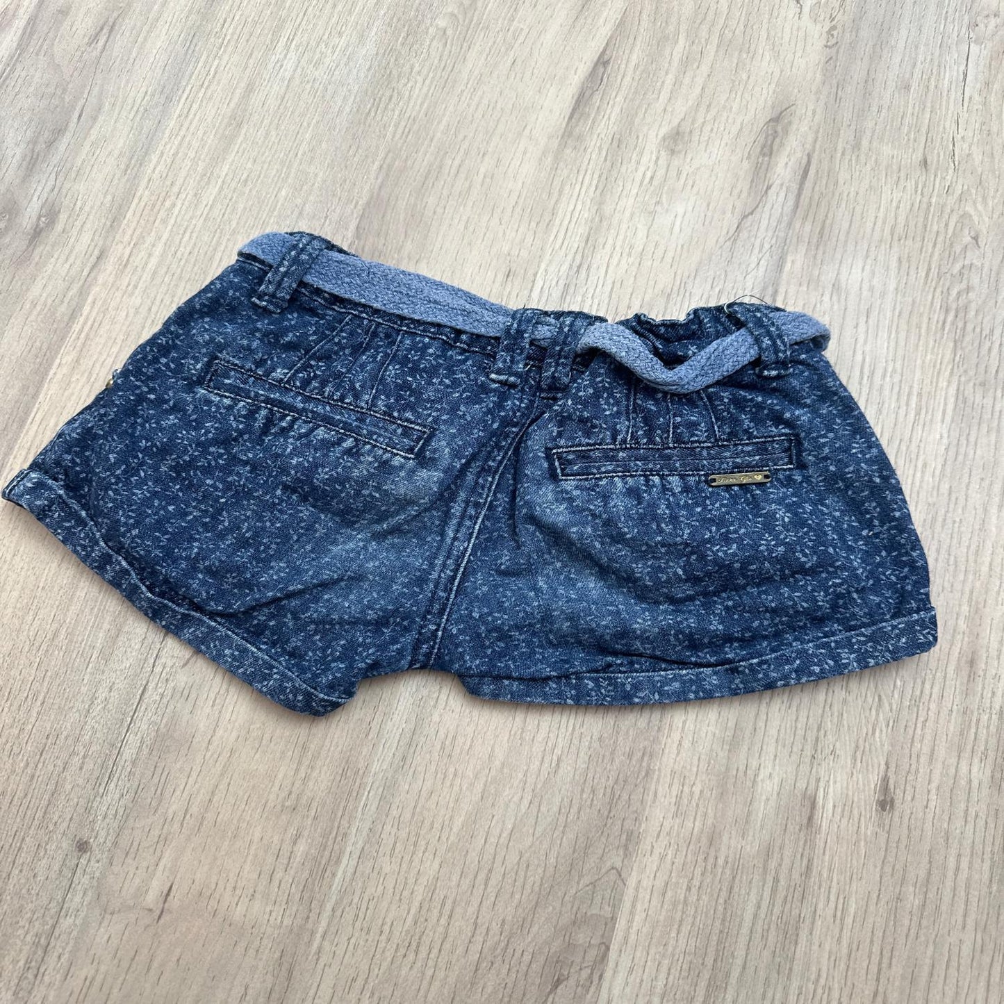 Short sfera : 6 ans