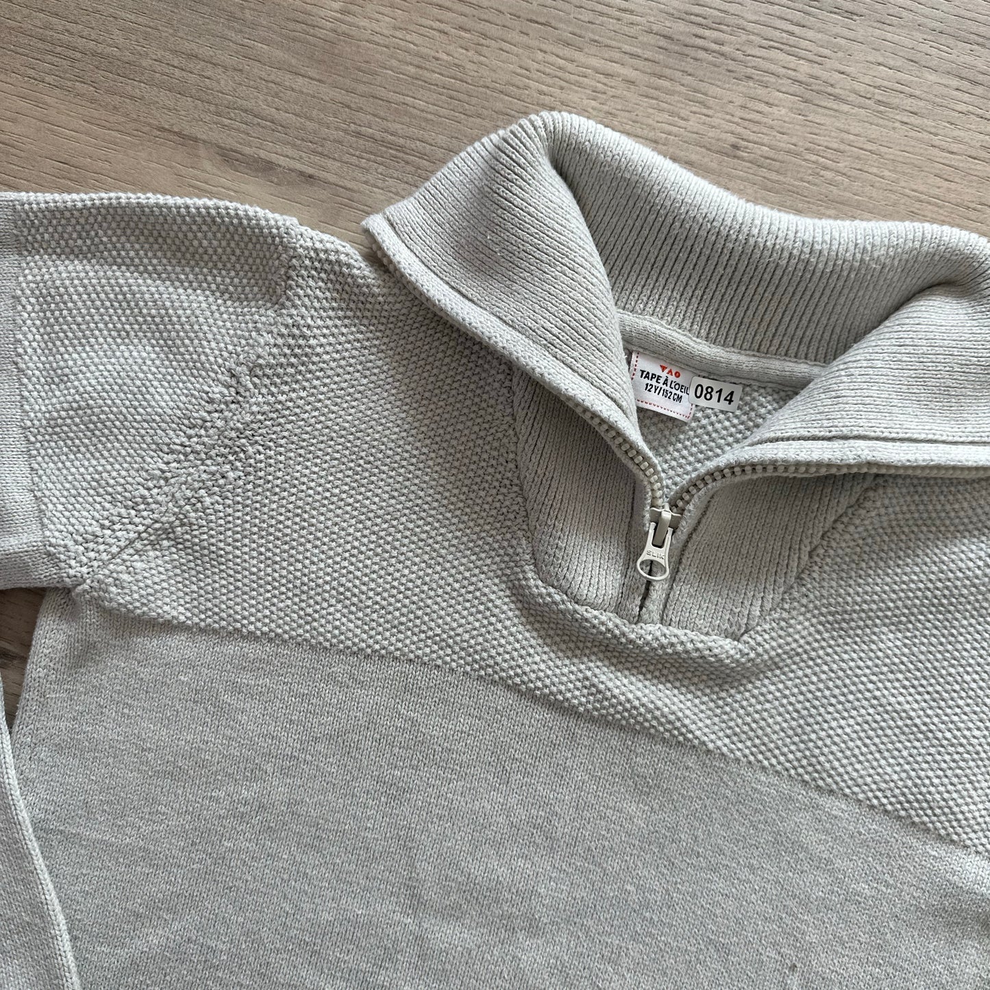Pull Tape à l'oeil : 12 ans