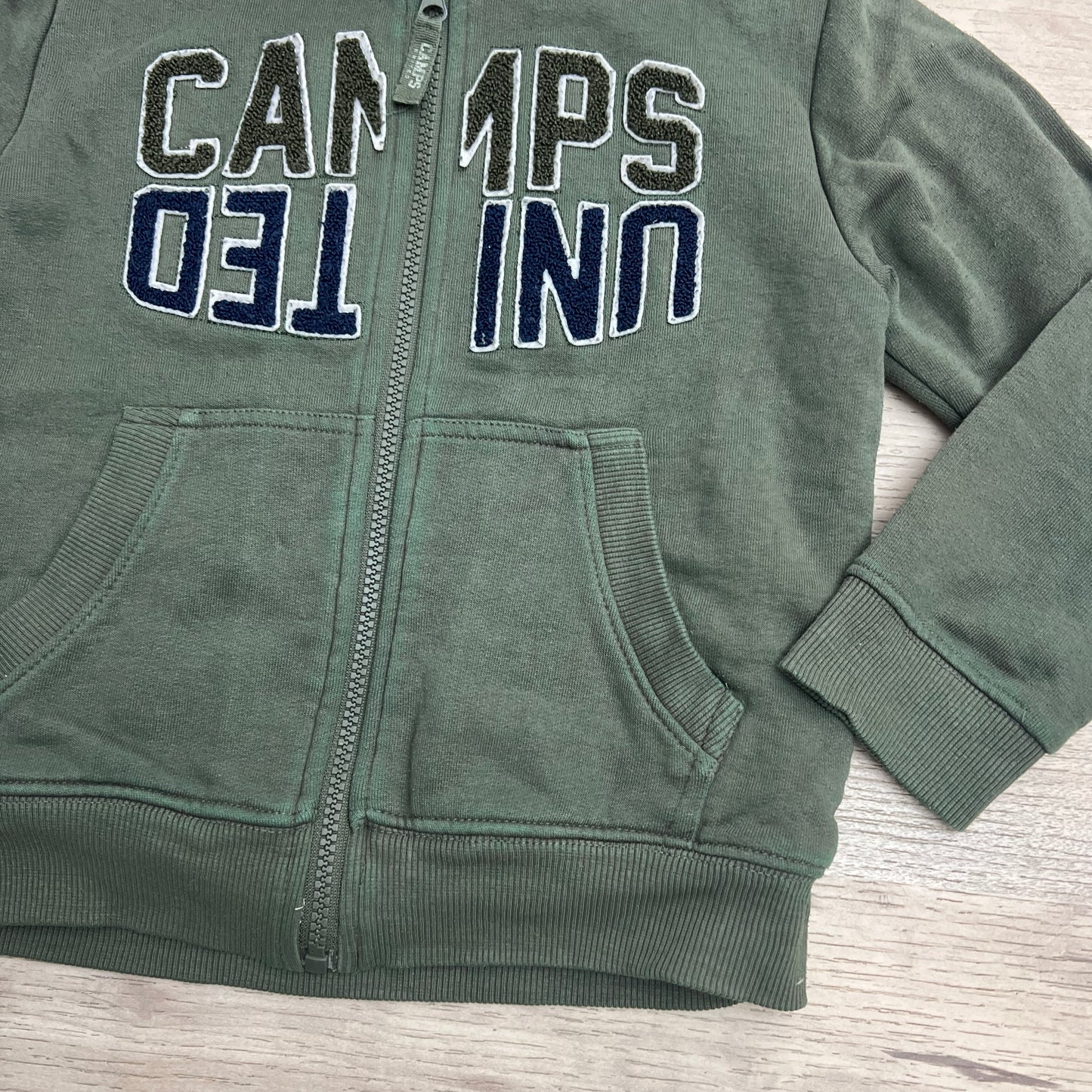 Gilet camps United : 6 ans