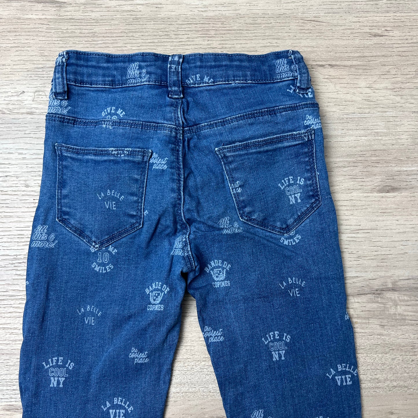 Pantalon Tape à l'oeil : 7 ans