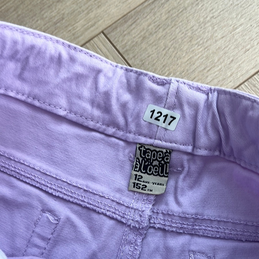 Pantalon tape à l’œil : 12 ans