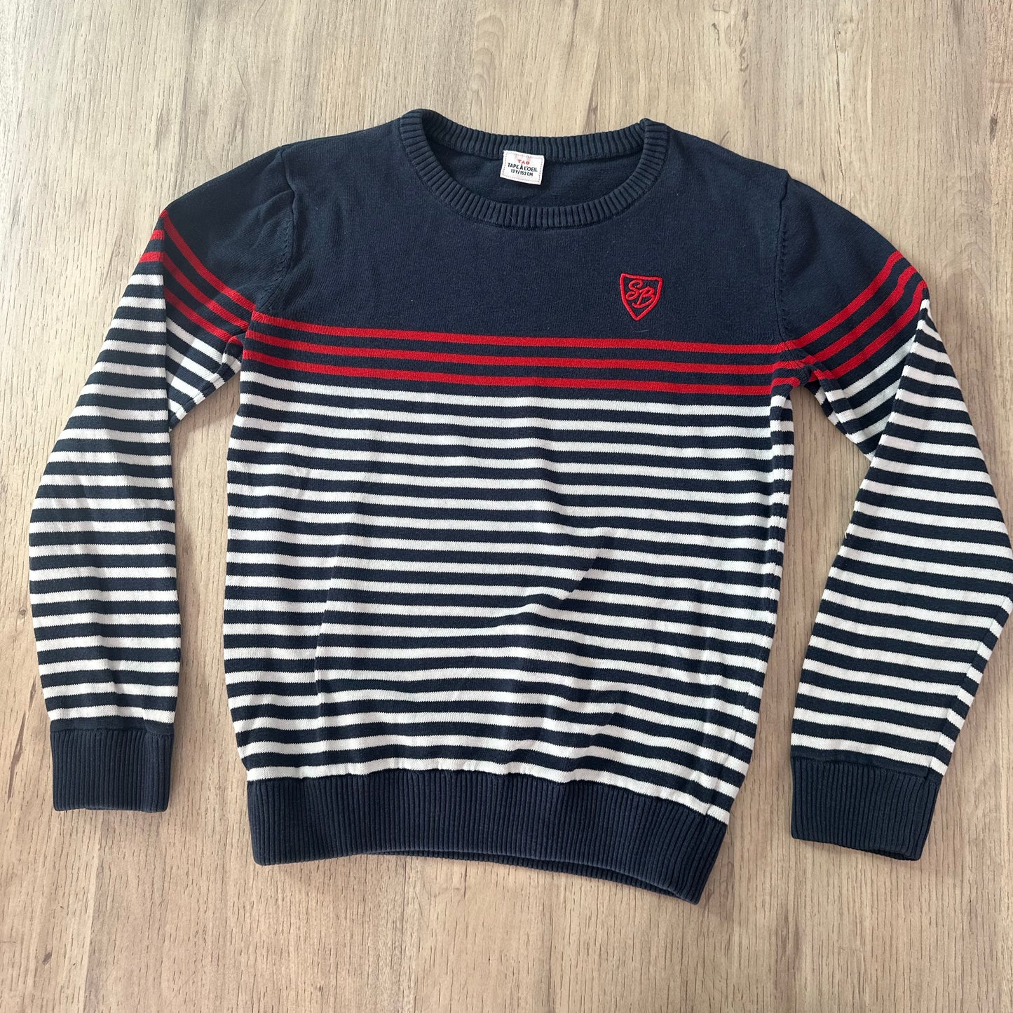 Pull Tape à l'oeil : 12 ans