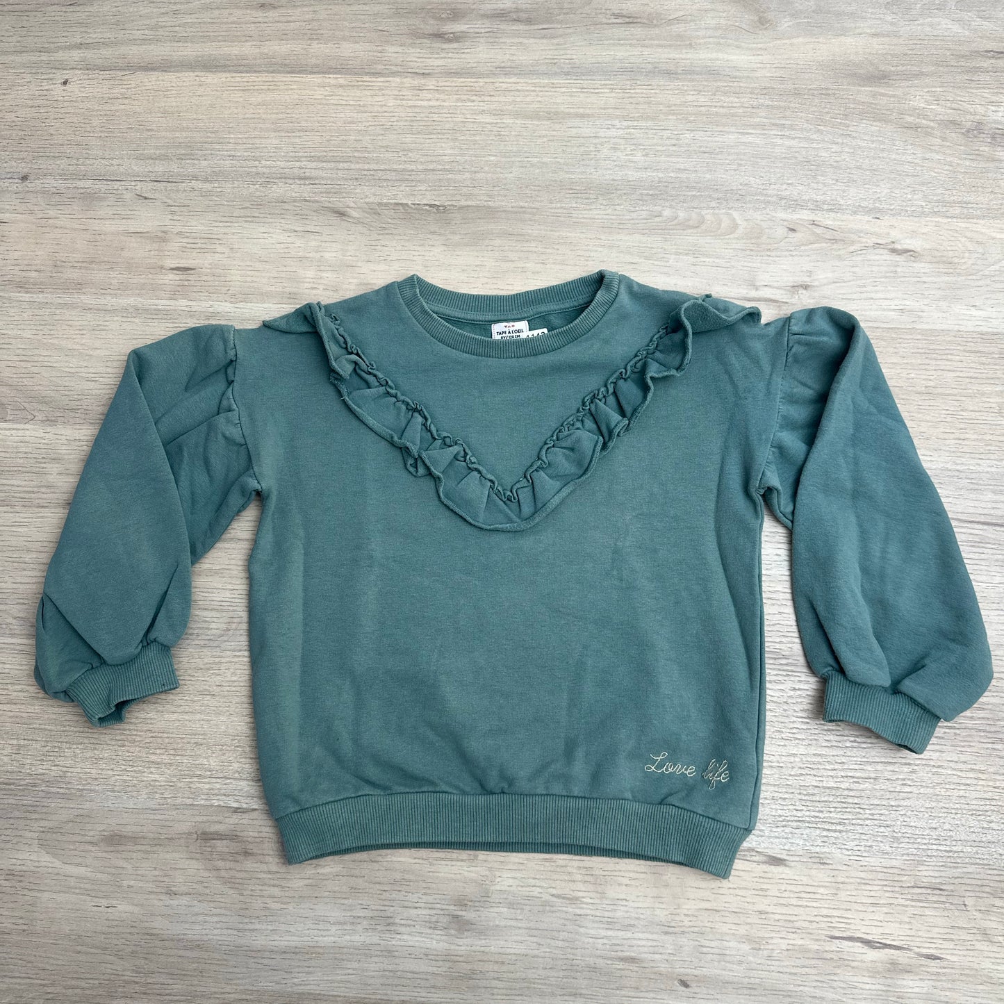 Pull Tape à l'oeil : 8 ans