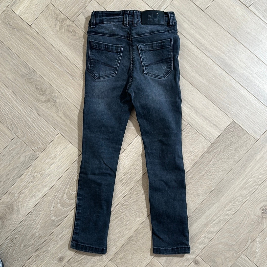 Jean Skinny, Tao : 5 ans