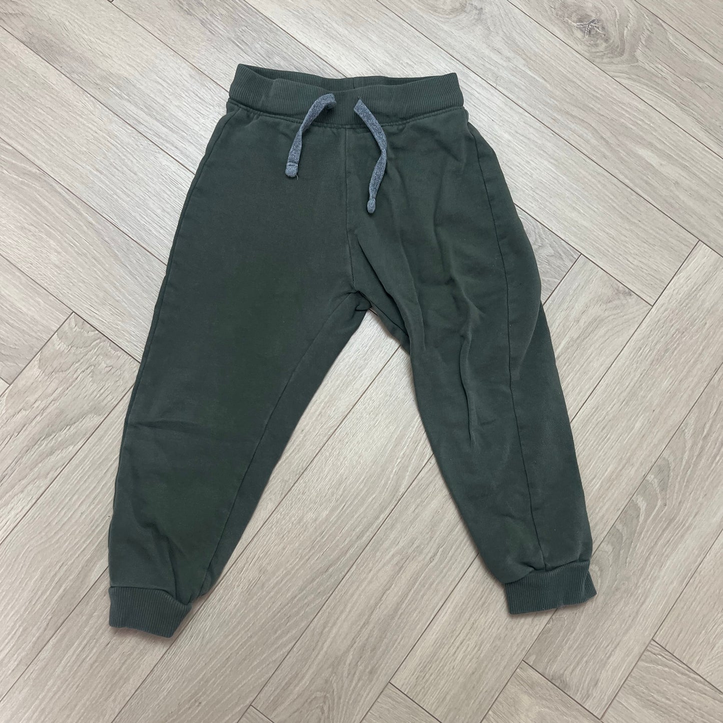 Jogging Kiabi : 4 ans