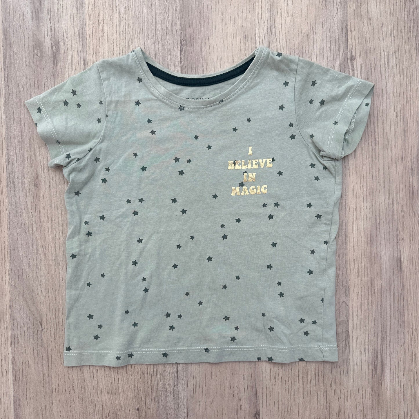 T-shirt Primark : 4 ans