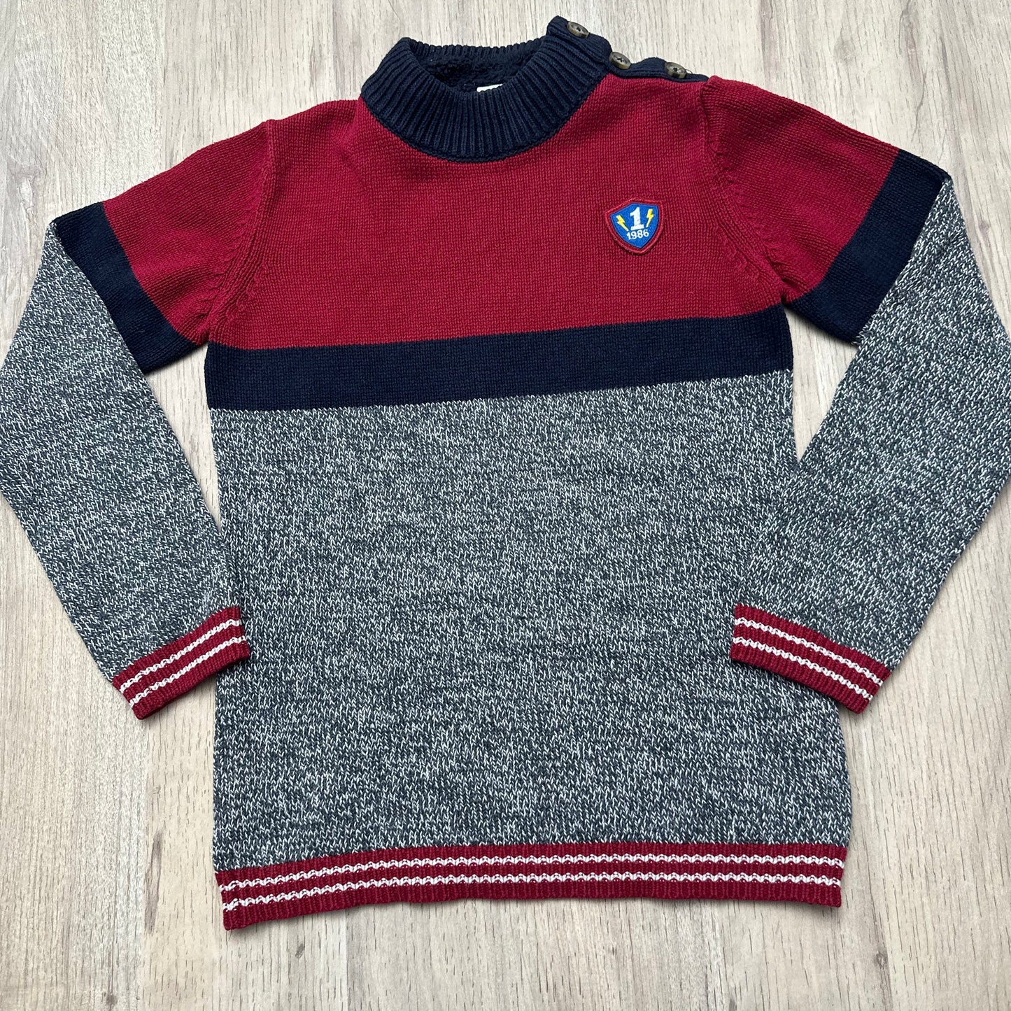 Pull Du Pareil au même : 8 ans