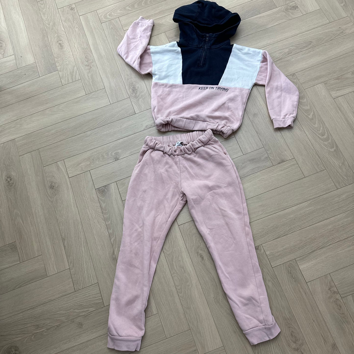 Tenue de sport La redoute : 10 ans