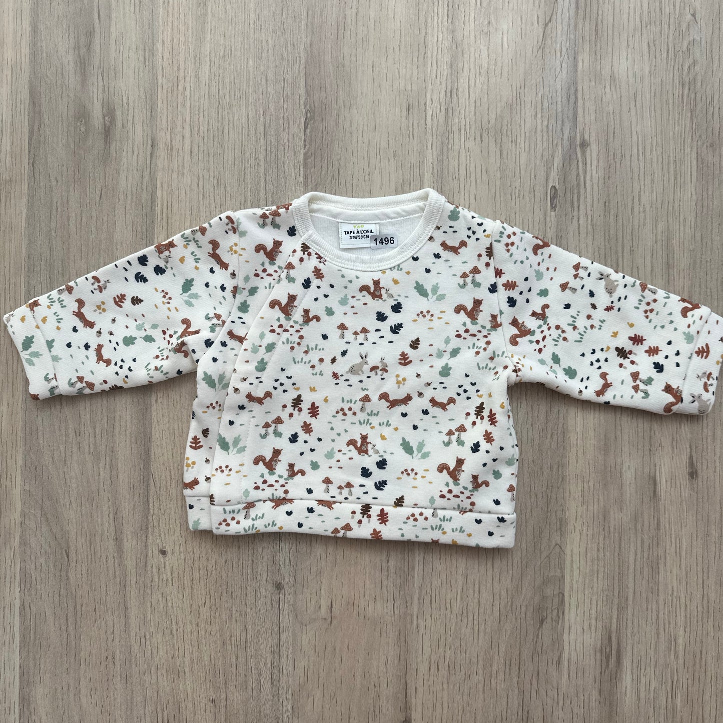 Pull Tape à l'oeil : 3 mois