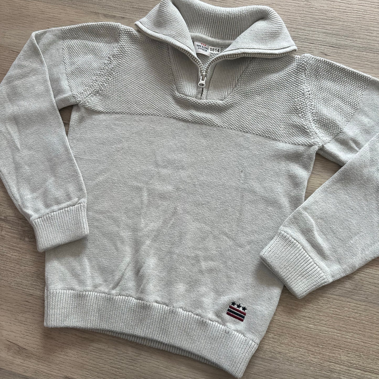 Pull Tape à l'oeil : 12 ans