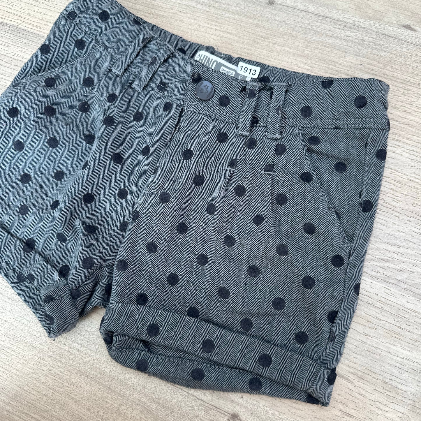 Short Okaïdi : 8 ans