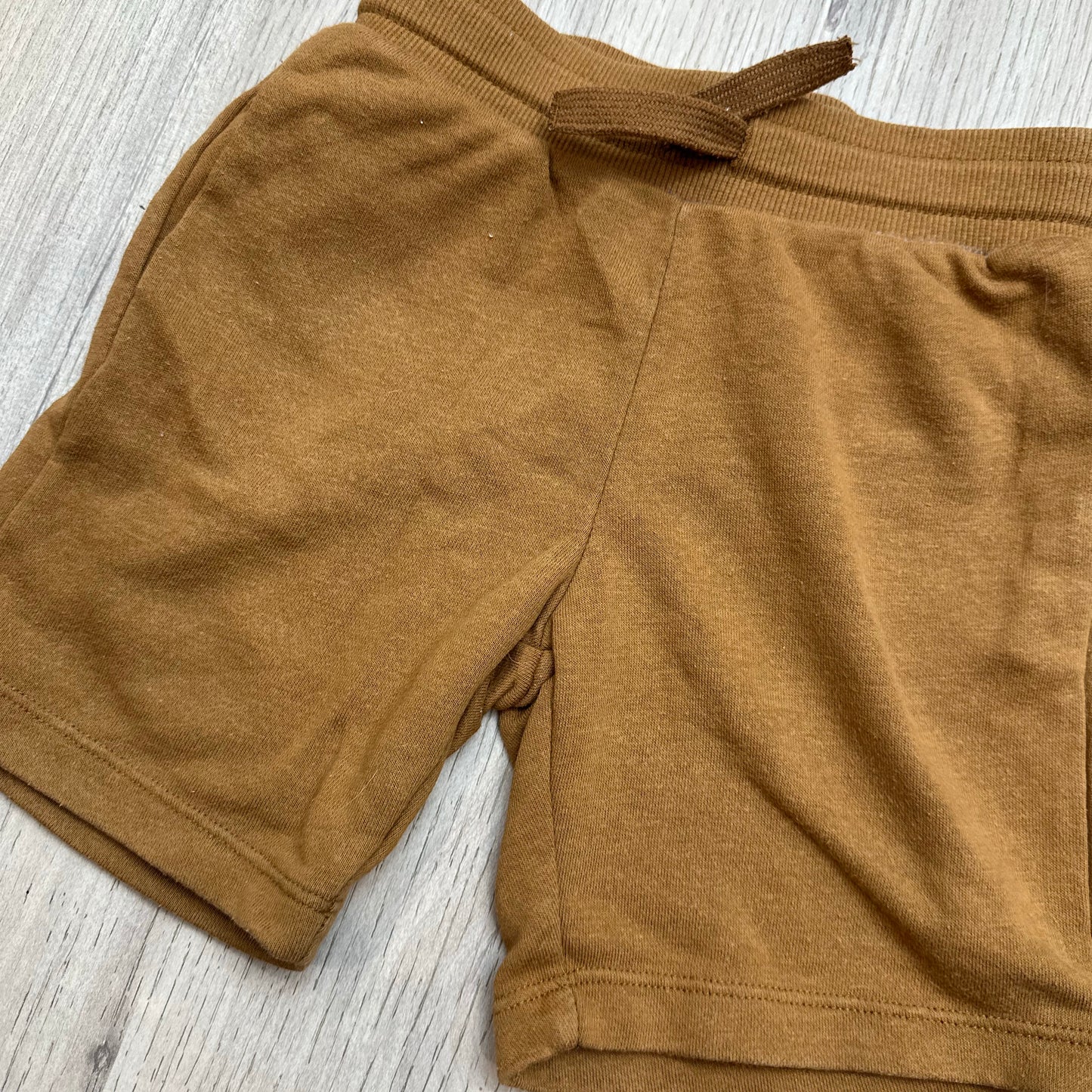 Short H&M : 5 ans