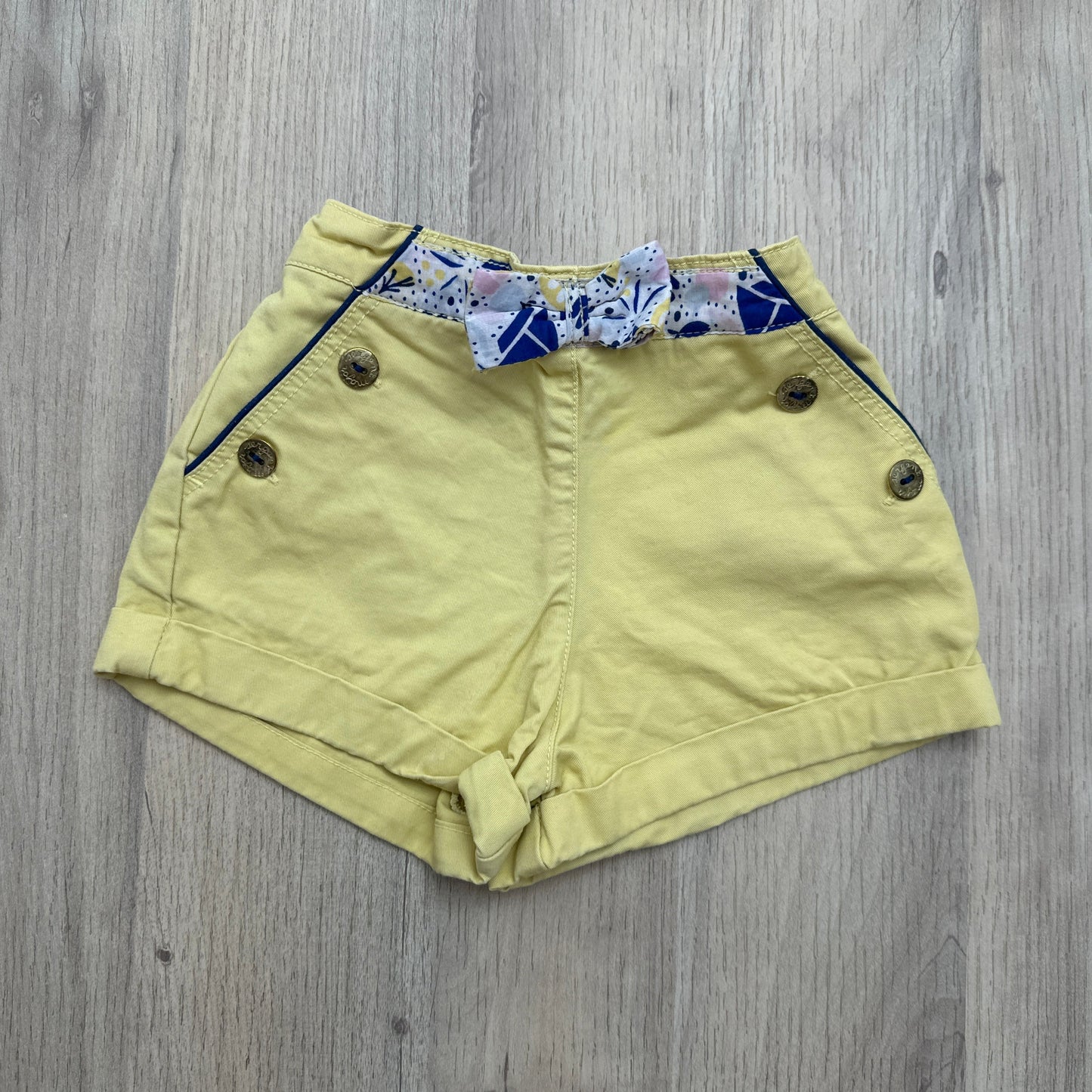 Short sergent major : 3 ans