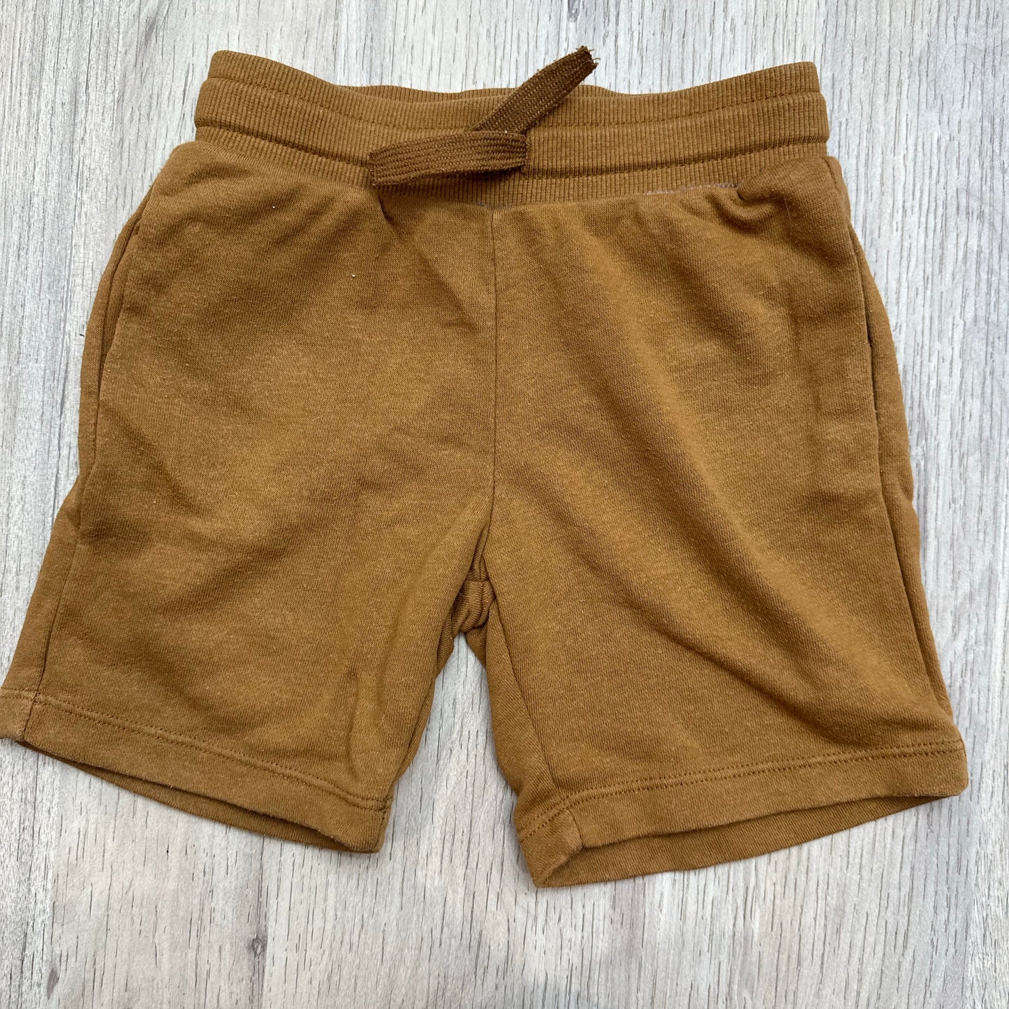 Short H&M : 5 ans