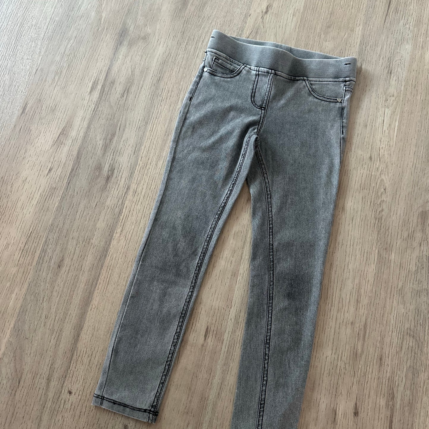 Pantalon C&A : 6 ans