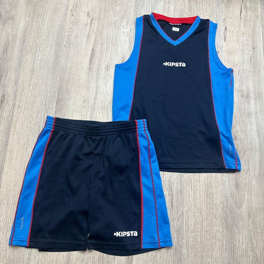 Tenue de sport  kipsta : 6 ans