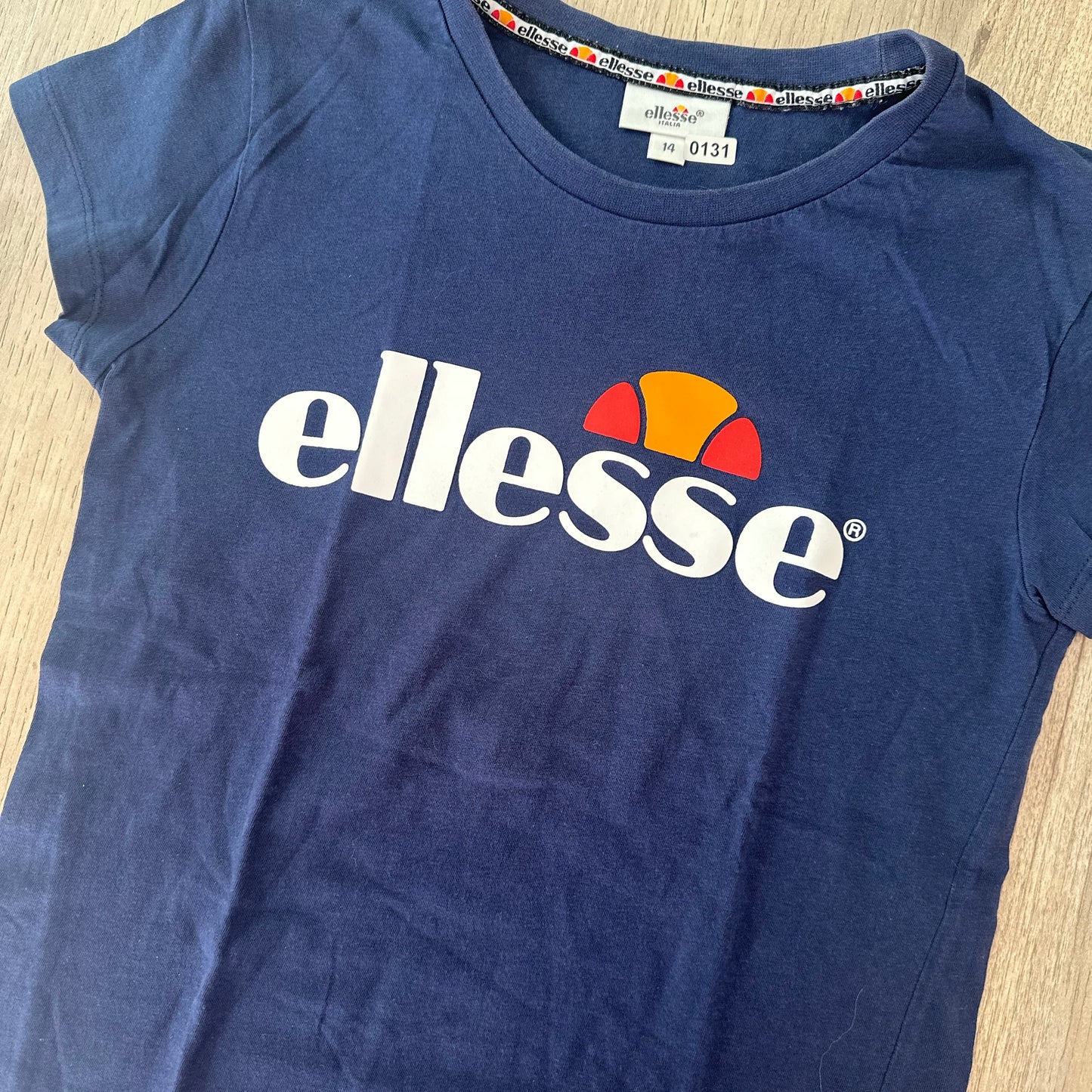 T-Shirt Elesse : 14 ans