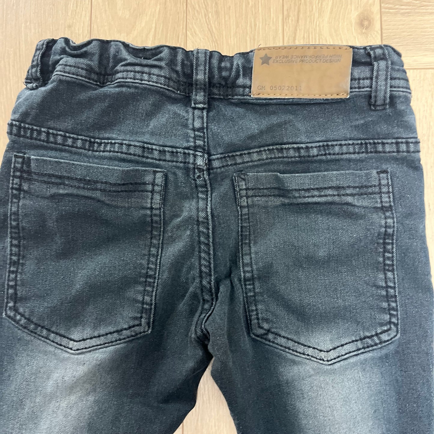 Pantalon Gémo : 10 ans