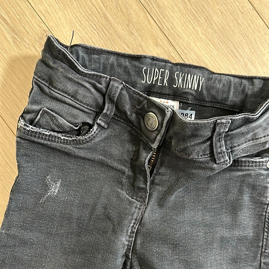 Jean Skinny, Tao : 5 ans