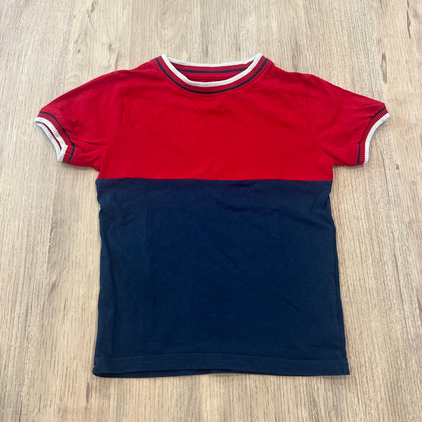 T-Shirt U Essentiel : 8 ans