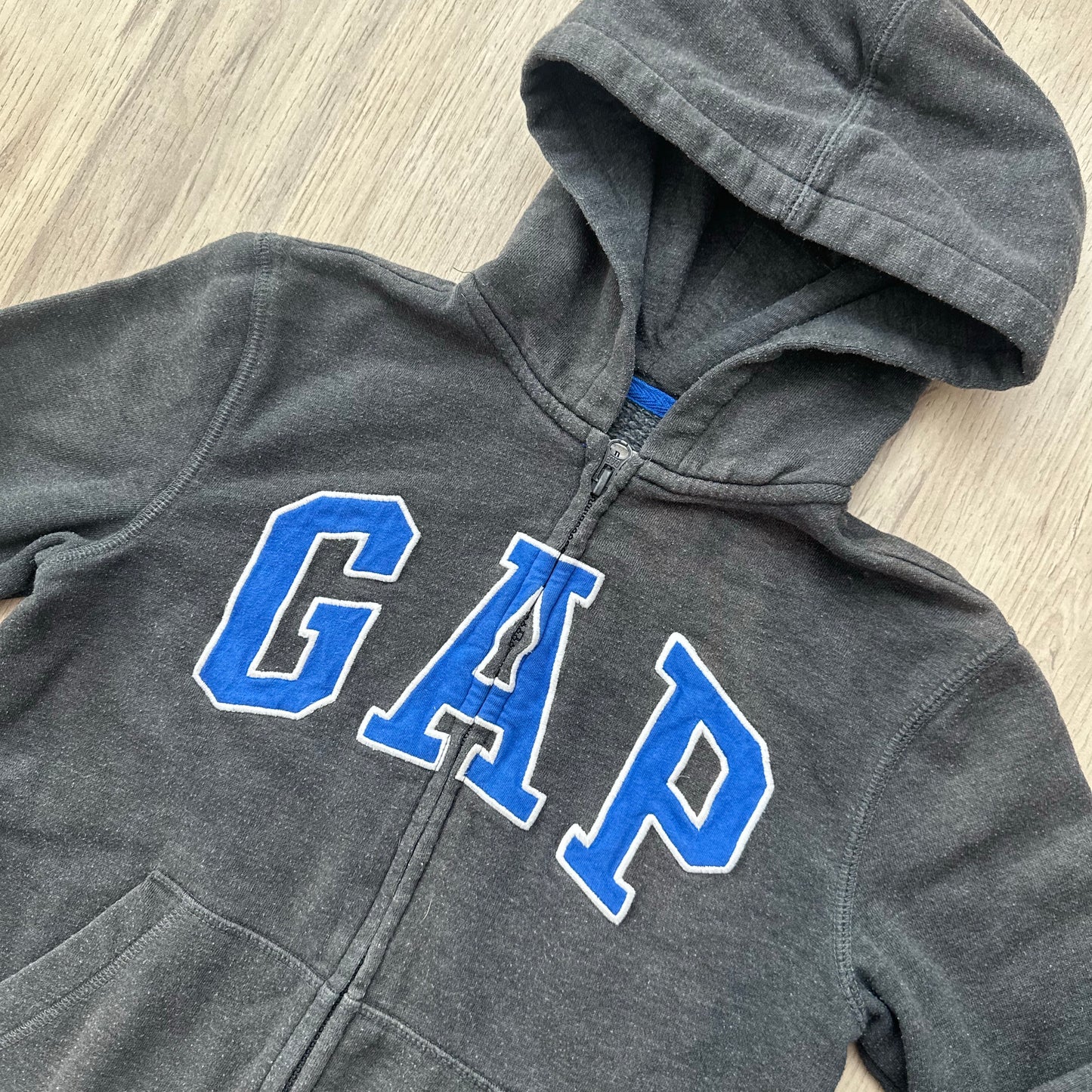 Gilet Gap : 8 ans