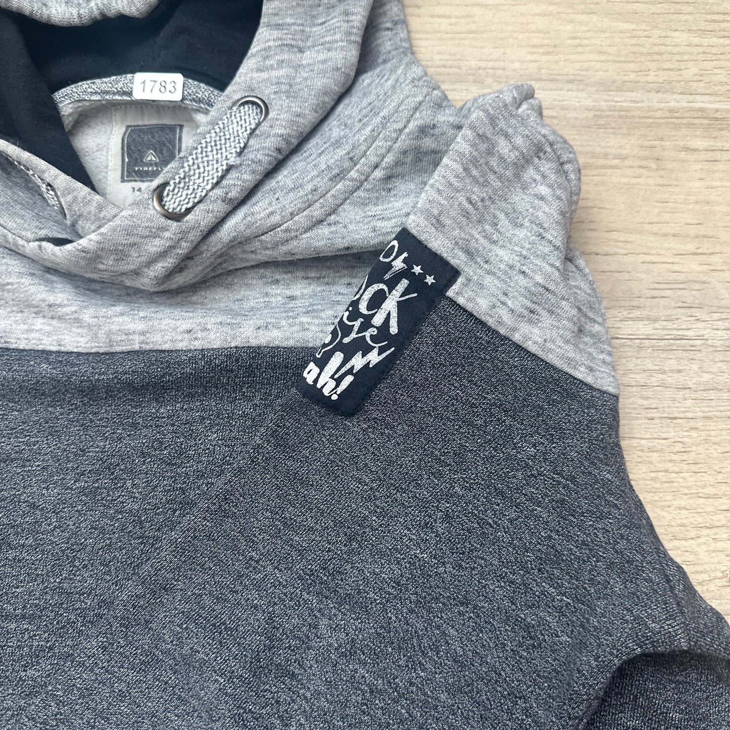 Pull firefly : 14 ans