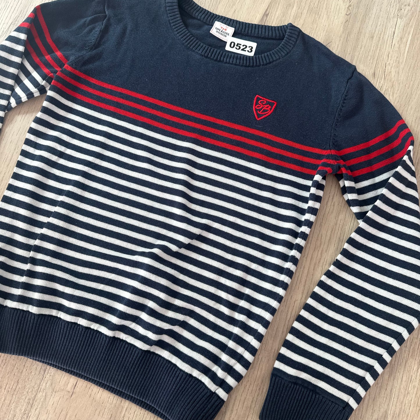 Pull Tape à l'oeil : 12 ans
