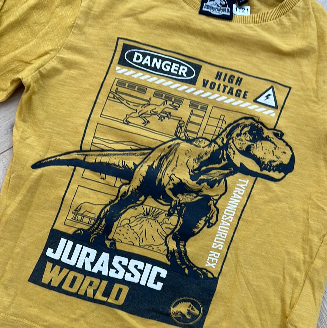 T-shirt jurassic world : 10 ans