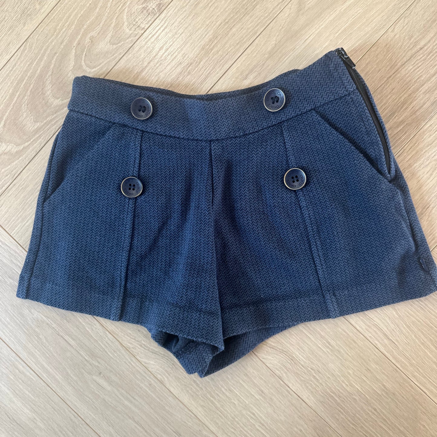 Short Okaïdi : 8 ans