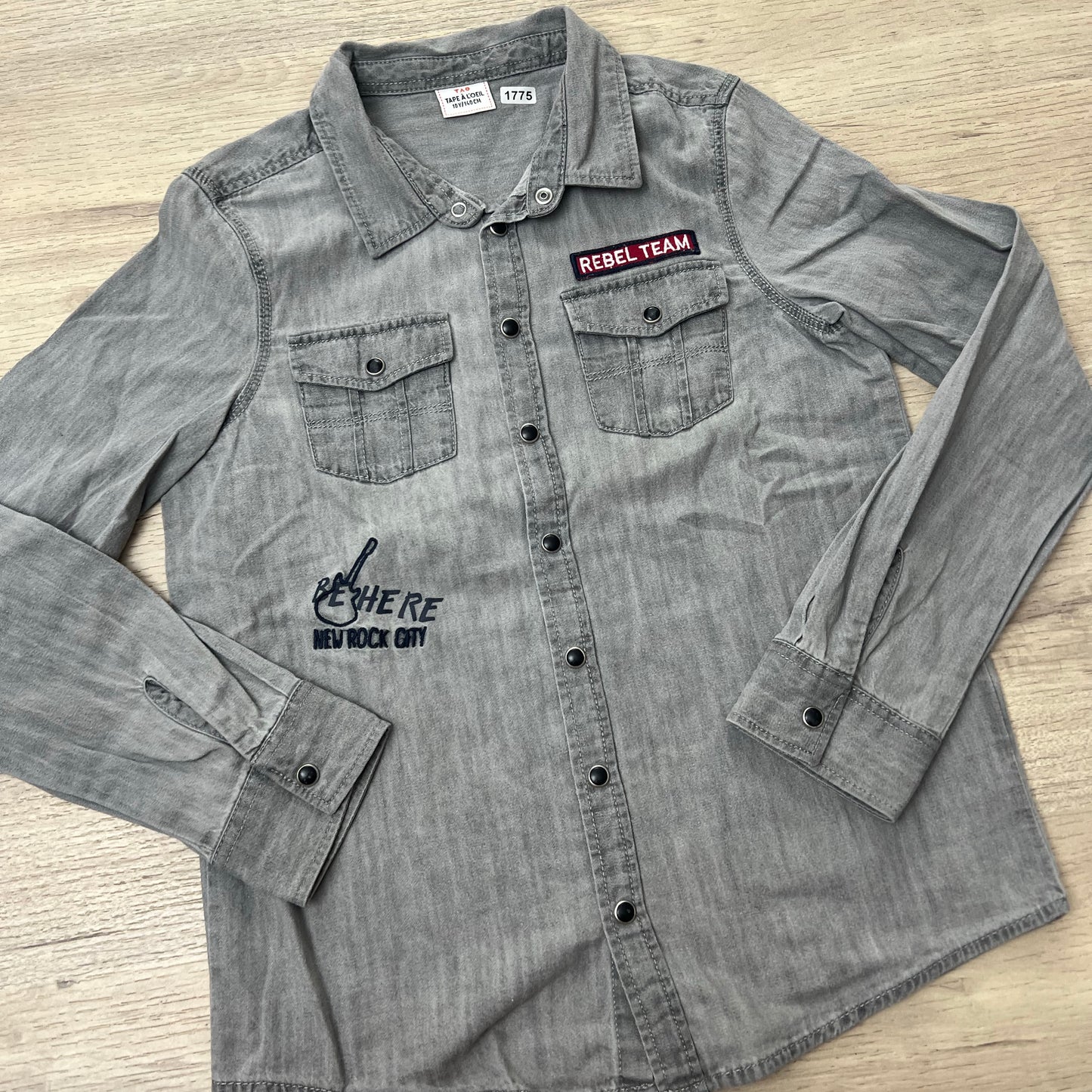 Chemise Tape à l'oeil : 10 ans