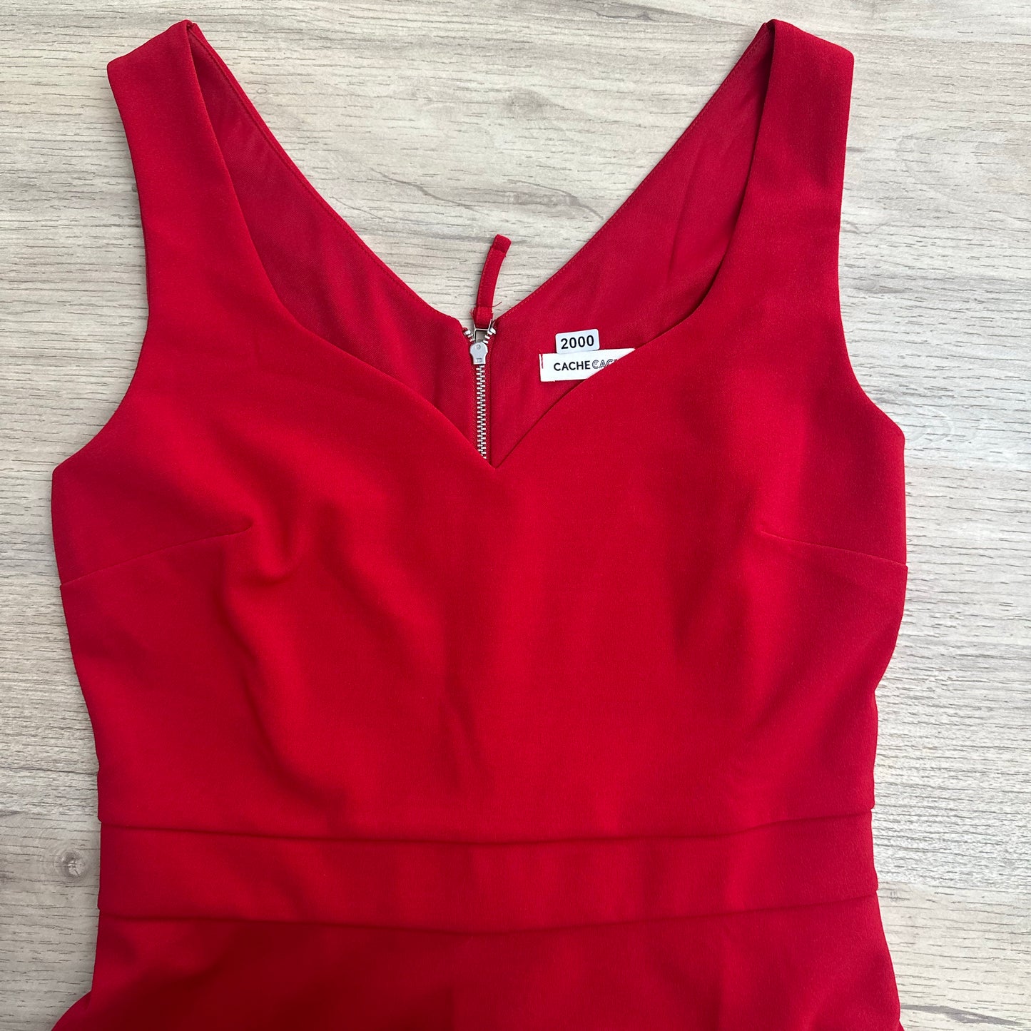 Robe Cache Cache : 16 ans