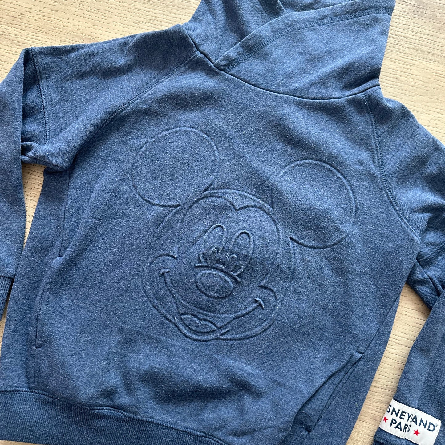 Pull Disneylands Paris : 10 ans