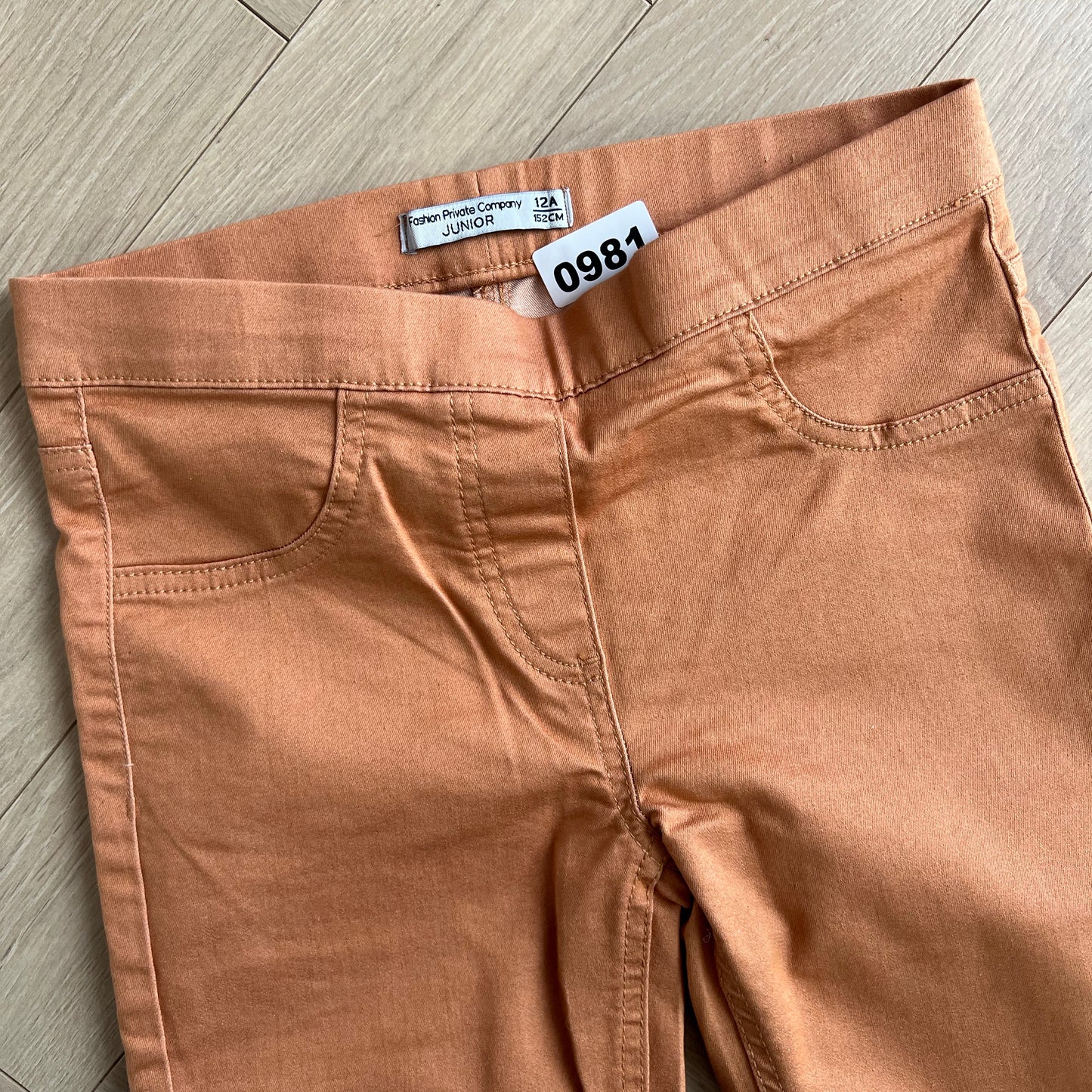 Jegging Fashion Private Compagny : 12 ans