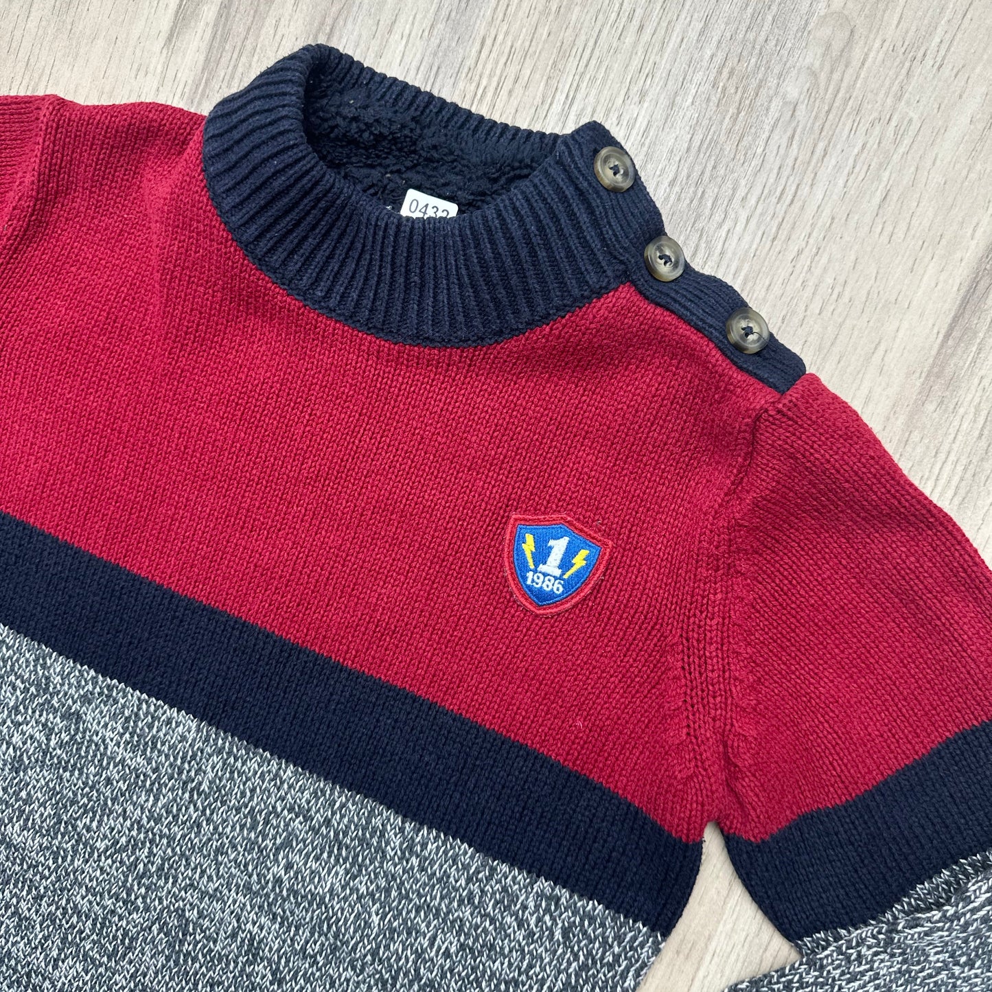 Pull Du Pareil au même : 8 ans