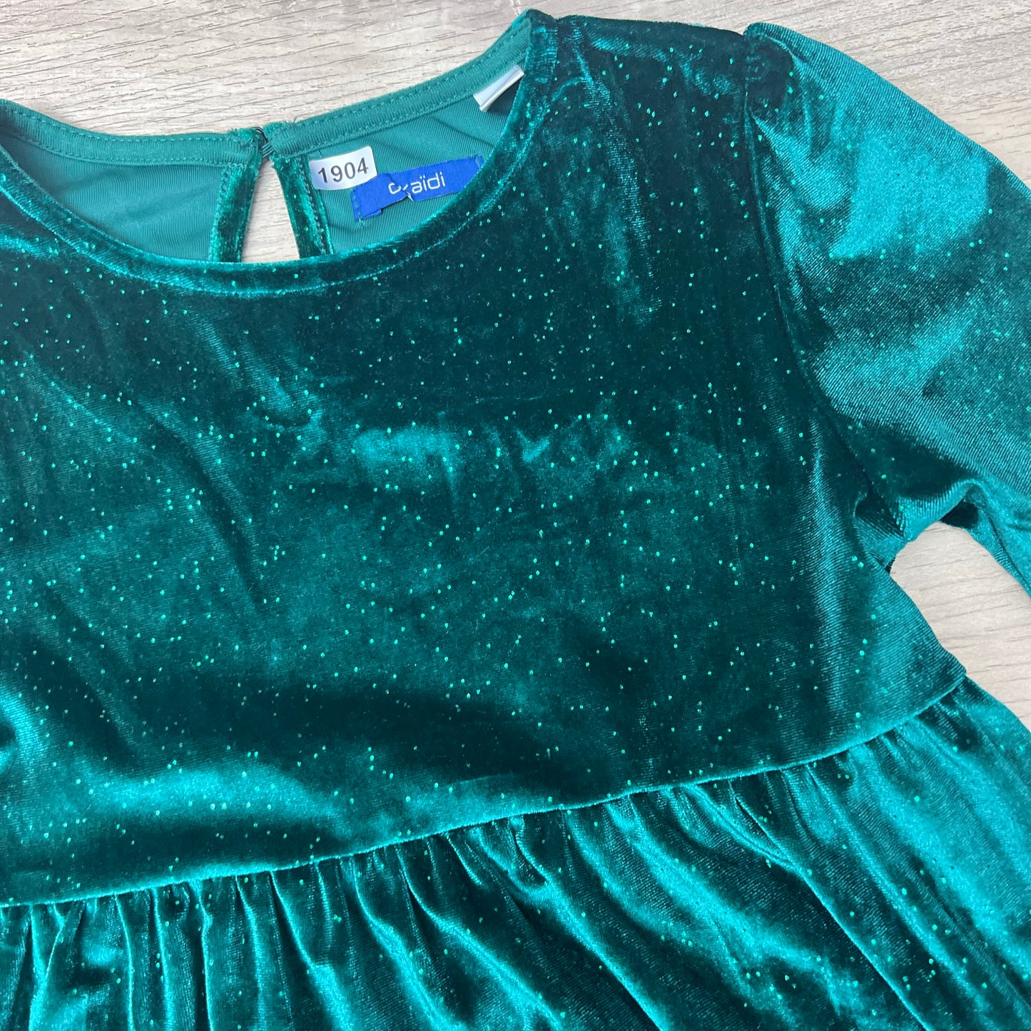 Robe Okaïdi : 8 ans