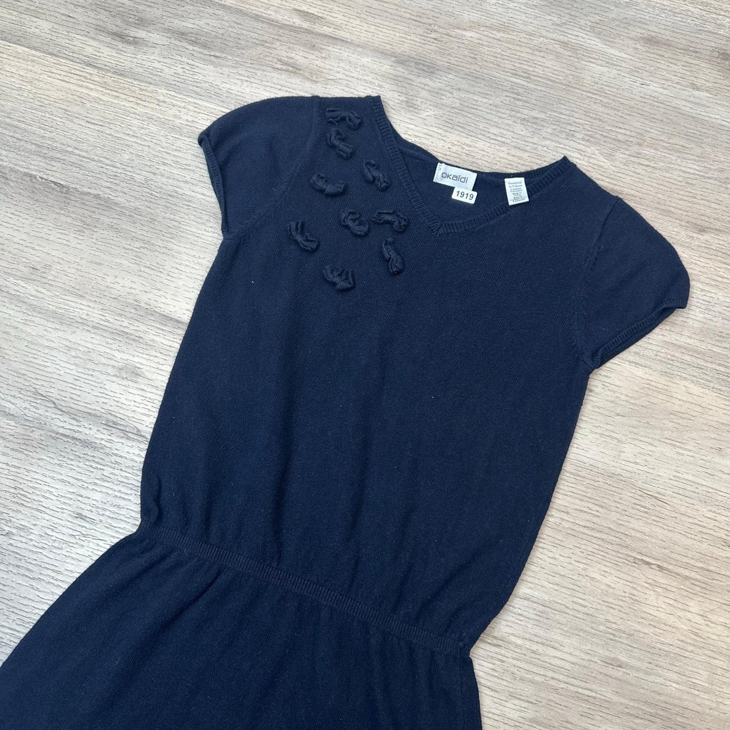 Robe. Pull Okaïdi : 8 ans