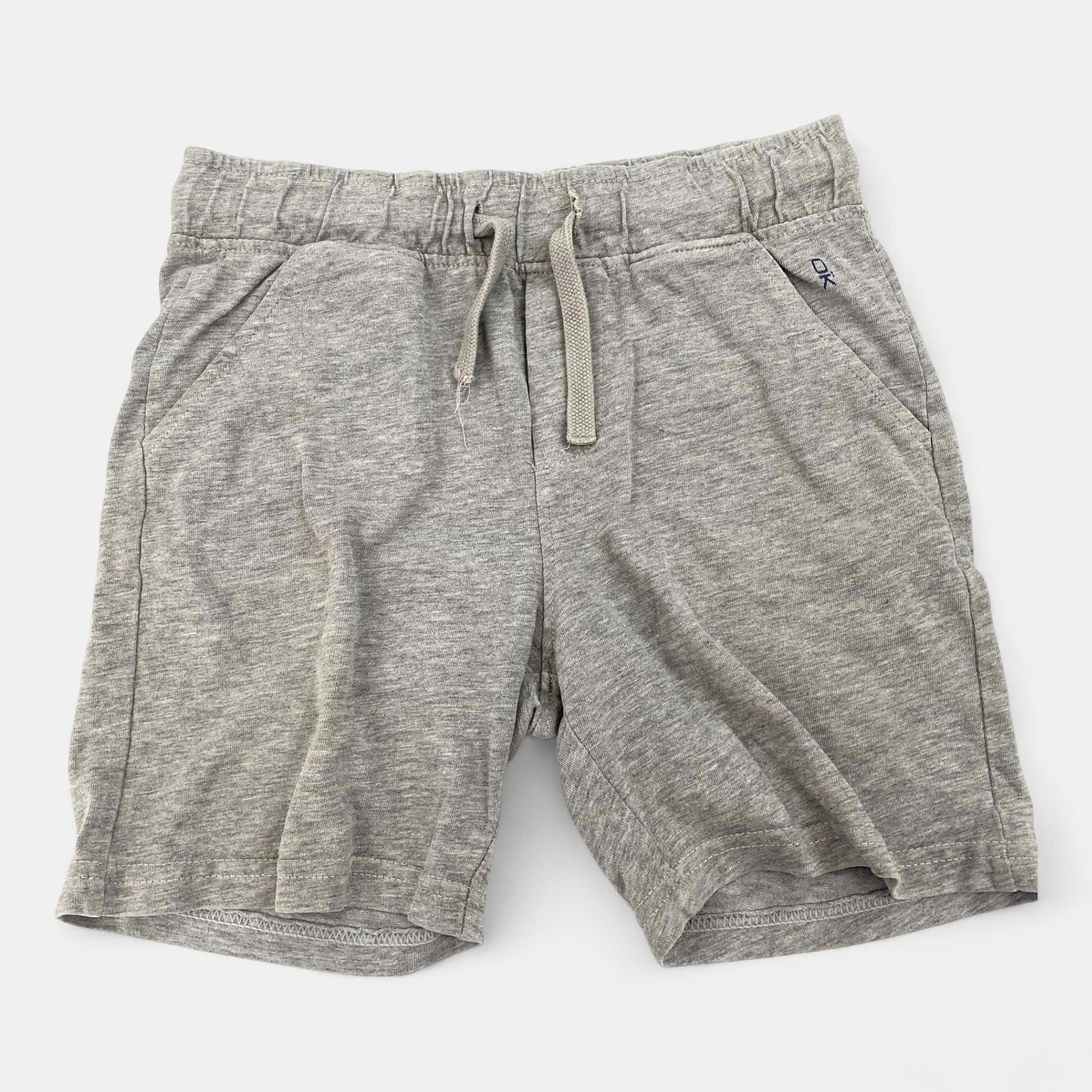 Short Okaïdi : 9 ans