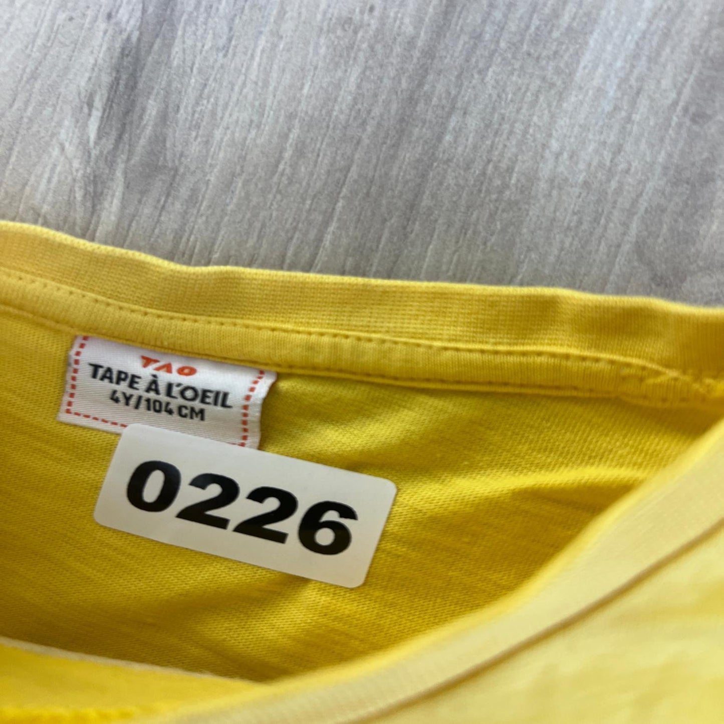 T-shirt tape à l’œil : 4 ans