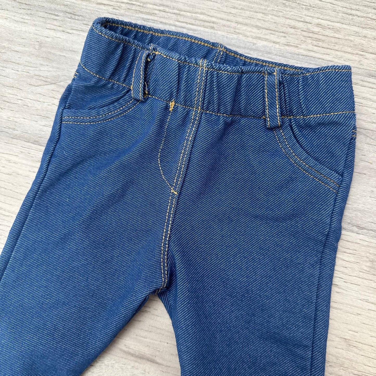 Pantalon Kiabi : 3 mois